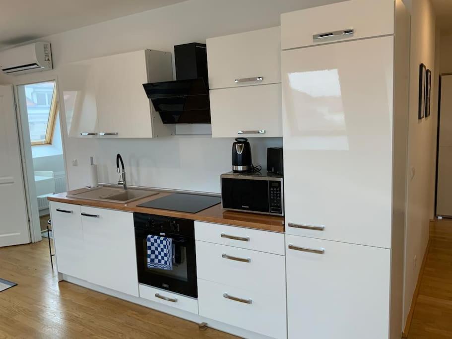 The Viewpoint L Dg4'12 Apartment Viena Exterior foto